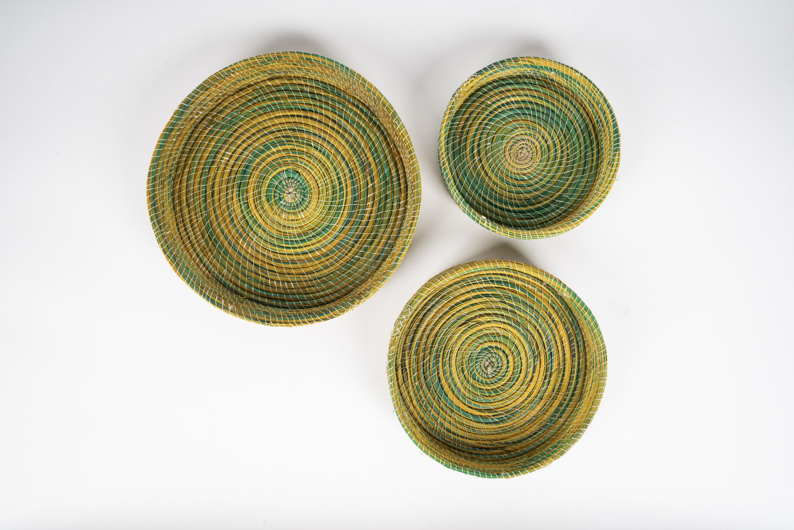 Ensemble de Paniers Verts en paille